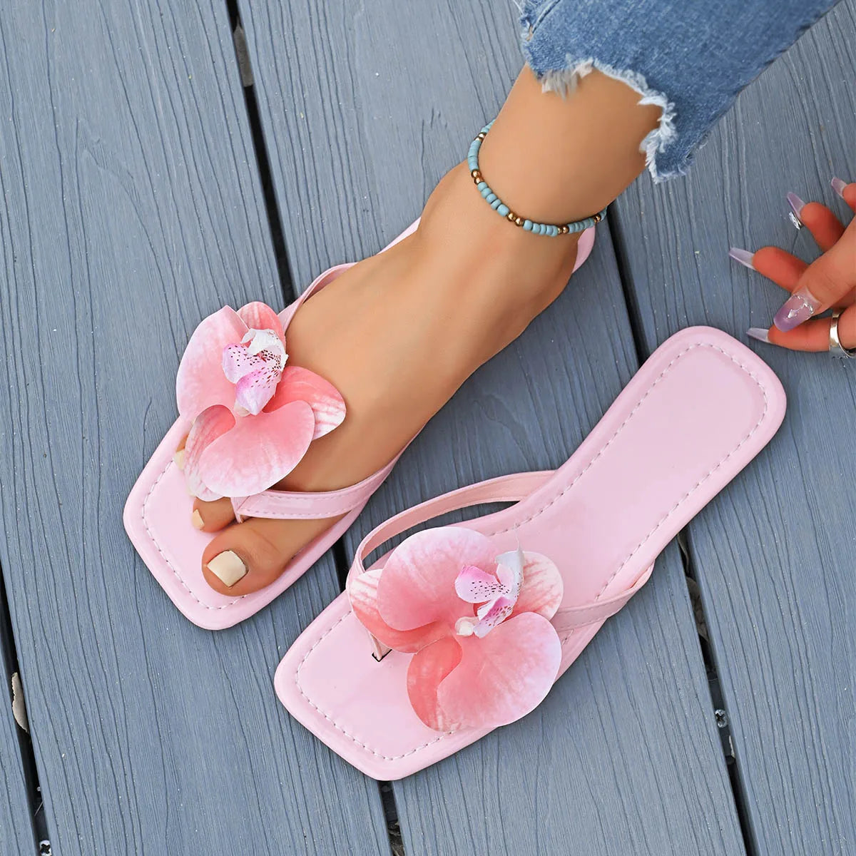 Women Slippers Summer Flip Flops Square Toe Flat Sandals Outdoor Casual Slippers Women Fashion Flowers Shoes Ladies Slides Women