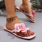 Clip Toe Flower Decor Summer Slippers for Women White Comfort Non Slip Beach Flip Flops Woman Fashion Square Toe Flat Sandals