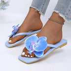 Women Slippers 2026 New Clip Toe Flower Decor Shoes Women Comfort Beach Flip Flops Fashion Square Toe Flat Sandals Slides Women