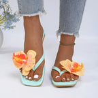 Women's Summer Lightweight Comfortable Flower Embellishment Square Toe Clip-toe Slipper Women Fashionable Casual Beach Sandals