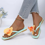 Women Slippers 2026 New Clip Toe Flower Decor Shoes Women Comfort Beach Flip Flops Fashion Square Toe Flat Sandals Slides Women