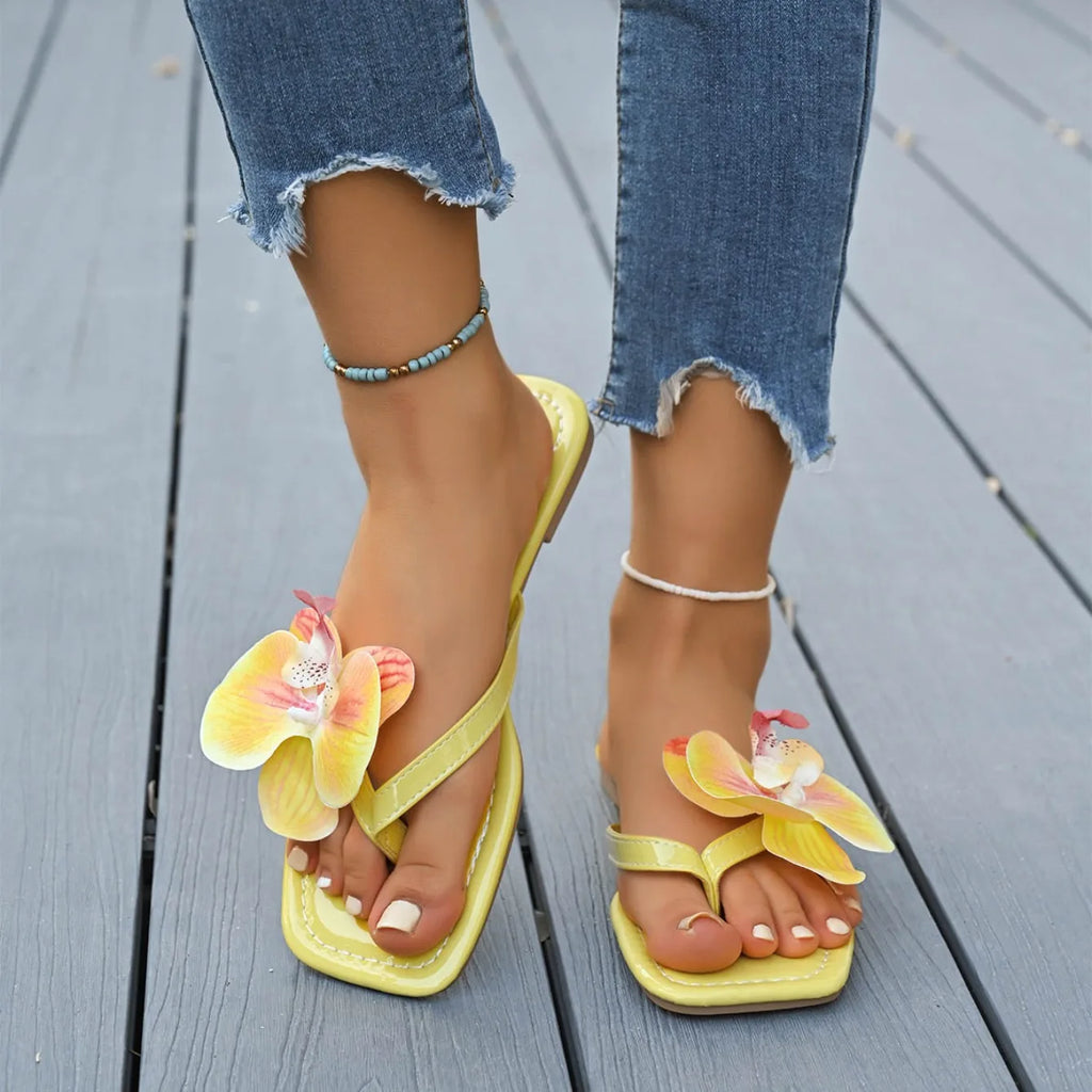 Flip Flops Women Slippers 2025 Square Toe Flat Sandals Outdoor Casual Slippers Women Fashion Flowers Shoes Ladies Slides Women