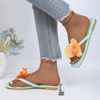 Women Slippers 2026 New Clip Toe Flower Decor Shoes Women Comfort Beach Flip Flops Fashion Square Toe Flat Sandals Slides Women
