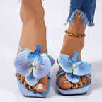 Square Open Toe Comfortable Lightweight Flower Embellishment Beach Style Fashionable Casual Slippers for Women New Summer 2026